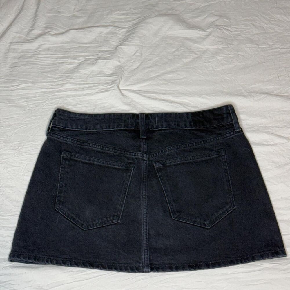 Abercrombie & Fitch Mid Rise Denim Mini Skirt - Washed Black - Size 26 / 2 - Picture 4 of 7